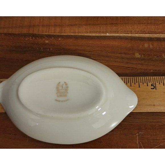 Lenox Olympia Platinum Oval Individual Ashtray 4" set of 2 vanity trinket dish - Picture 9 of 10